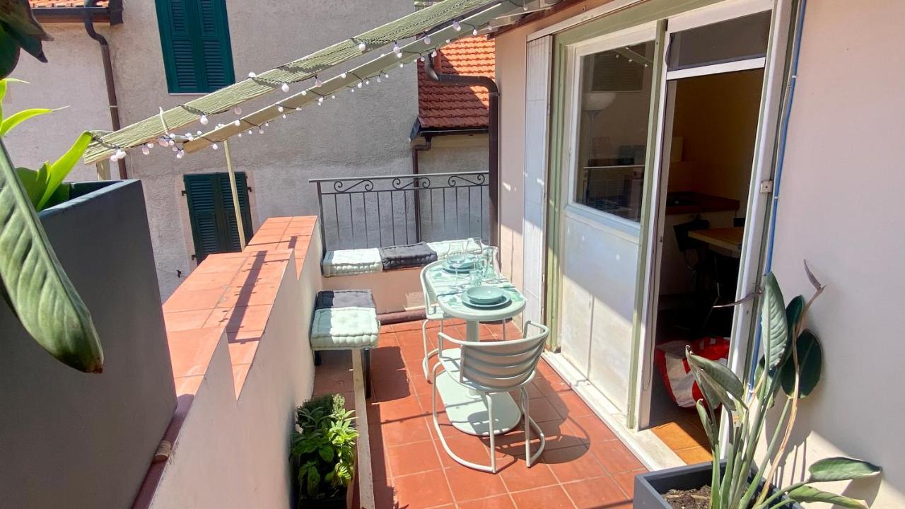 Villa I Tetti Di Via Corradi San Remo Exterior foto